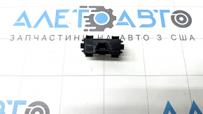 Кнопка центрального замка двери передней правой Mitsubishi Outlander 22-26
