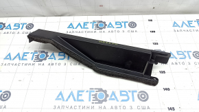 Дефлектор радиатора правый нижний Mitsubishi Outlander 22-26 2.5