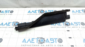 Дефлектор радиатора левый нижний Mitsubishi Outlander 22-26 2.5