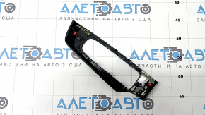 Накладка управления стеклоподъемником передним левым Mitsubishi Outlander 22-26 под карбон, надломано крепление
