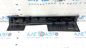 Накладка порога передняя правая Mitsubishi Outlander 22-26 черная