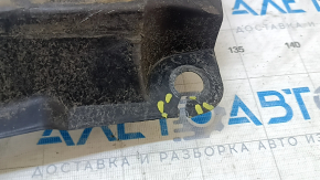 Защита бензобака левая Toyota Prius 50 Prime 17-22 FWD надрывы, вмятина
