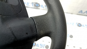 Руль голый Toyota Prius V 12-17 резина черный, потерт, под чистку, прокручивается
