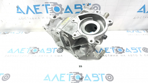 Корпус помпы и термостата Mitsubishi Outlander 22-26 2.5