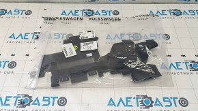 Дефлектор радиатора левый VW Atlas 18-23 2.0T