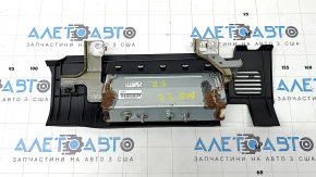 Подушка безопасности airbag коленная пасажирская правая Mitsubishi Outlander 22-26 черная, ржавый пиропатрон
