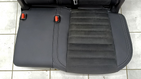 Задний ряд сидений 2 ряд левый Mitsubishi Outlander 22-26 без airbag, комбинированная кожа черная серая строчка, повреждение водой, примято