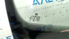 Лобовое стекло VW Jetta 19-21 под датчик дождя, песок, сколы