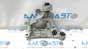 Цапфа задняя правая Mitsubishi Outlander 22-26 2.5 2.5