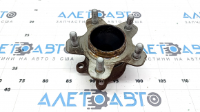 Ступица задняя правая Mitsubishi Outlander 22-26 2.5 FWD ржавая