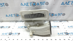 Ventilație caroserie aragaz Mitsubishi Outlander 22-25