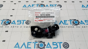 Крепление переднего бампера правое Lexus ES250 ES300h ES350 19-26