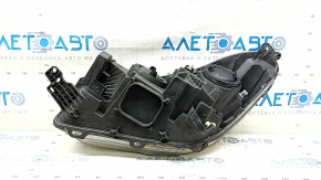 Фара передняя правая голая Ford Escape MK3 17-19 рест галоген+led светлая, без крепления, под полировку