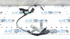 Датчик ABS задний левый Mitsubishi Outlander 22-26 2.5