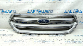 Решетка радиатора grill Ford Escape MK3 17-19 рест серая с хромом с эмблемой, песок, сколы