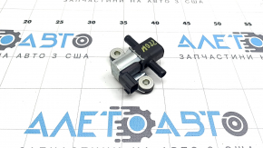 Клапан соленоид вакуумный Mitsubishi Outlander 22-26 2.5