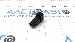 Кнопка аварийной сигнализации Mitsubishi Outlander 22-26