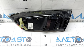 Фонарь внутренний крышка багажника левый BMW 3 G20 22-26 мусор под стеклом