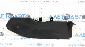 Накладка центральной консоли боковая левая Hyundai Elantra AD 17-20 черная, потерта