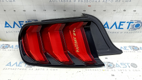 Фонарь левый Ford Mustang mk6 18-23 с накладкой, царапины