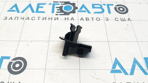 Защелка опоры капота Lexus CT200h 11-17
