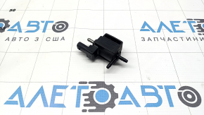 Клапан соленоид на впуске Audi Q3 83A 19-25 2.0T