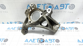 Цапфа передняя левая Audi Q3 83A 19-25