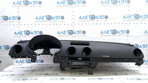 Торпедо передняя панель с AIRBAG Audi A3 8V 15-20 4d, AWD, черная, ржавый пиропатрон