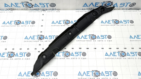 Garnitură aripă aripă ușă stânga Audi Q3 83A 19-25 plastic, ruptură