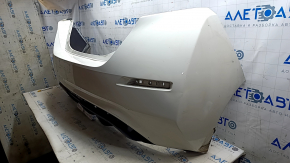 Бампер задний голый Nissan Leaf 18-22 белый QAK, царапины, сломаны крепления