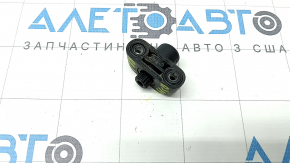 Отбойник двери багажника правый Audi Q3 83A 19-25