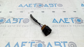 Фишка дальнего света передняя левая Toyota Prius 30 10-15