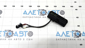 Камера заднего вида с кнопкой и ручкой открывания багажника Audi Q3 83A 19-25