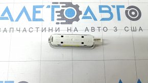 Плафон освещения передний правый Audi Q3 83A 19-25