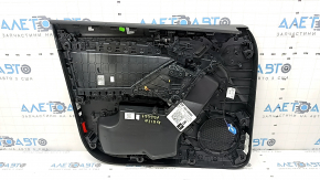 Обшивка двери карточка передняя правая в сборе Audi Q3 83A 19-25 черная, вставка черная кожа, подлокотник коричневая кожа, хром молдинги, вмятины