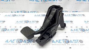 Педаль тормоза Audi Q3 83A 19-25 с кронштейном и накладкой