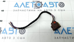 Фишка на проводку заднего бампера Audi Q3 83A 19-25 под парктроники, BSM и датчик открывания двери багажника ногой, коричневая