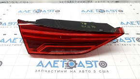 Фонарь внутренний дверь багажника левый Audi Q3 83A 19-25 LED