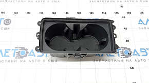 Подстаканники центральной консоли Audi Q3 83A 19-25 черный