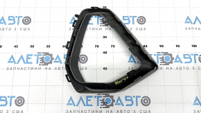 Молдинг переднего бампера левый Audi Q3 83A 19-23 серый, S-Line, царапины