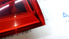 Lampă aripă exterioară stânga Audi A3 8V 15-16 4d usa crăpături pe sticlă, sticlă decojită