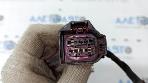 Фишка передней фары правая Audi Q3 83A 19-25 LED