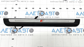 Ornamente prag ușă față dreapta Audi Q3 83A 19-25 negru cu iluminare din spate, S-Line, bare de protecție