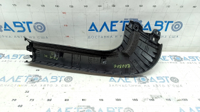 Обшивка двери багажника правая Mazda CX-5 17-25 черная, потерта