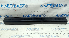 Накладка двери нижняя передняя левая Mazda CX-5 17-25 в цвет, надломаны крепления
