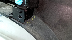Молдинг двери багажника нижний Mazda CX-5 22-25 под keyless и камеру, надломаны крепления