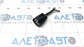 Фишка на мотор вентилятора охлаждения Mazda CX-5 17-25 2.5T