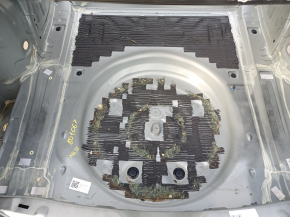 Корыто багажника Mazda 6 14-21 на кузове