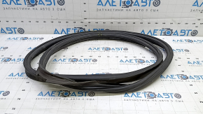Уплотнитель резина двери багажника BMW X1 F48 16-22 царапины