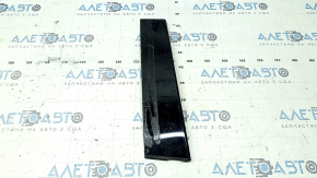 Ornamente laterale ușă față dreapta Mazda CX-5 17-24 lucioase, fixare ruptă, zgârieturi
